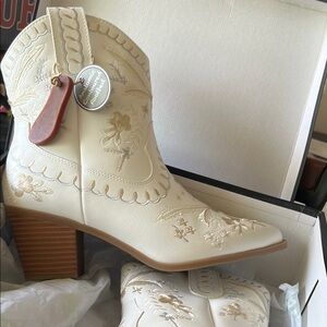 MIA Ivory Embroidered Heeled Boots